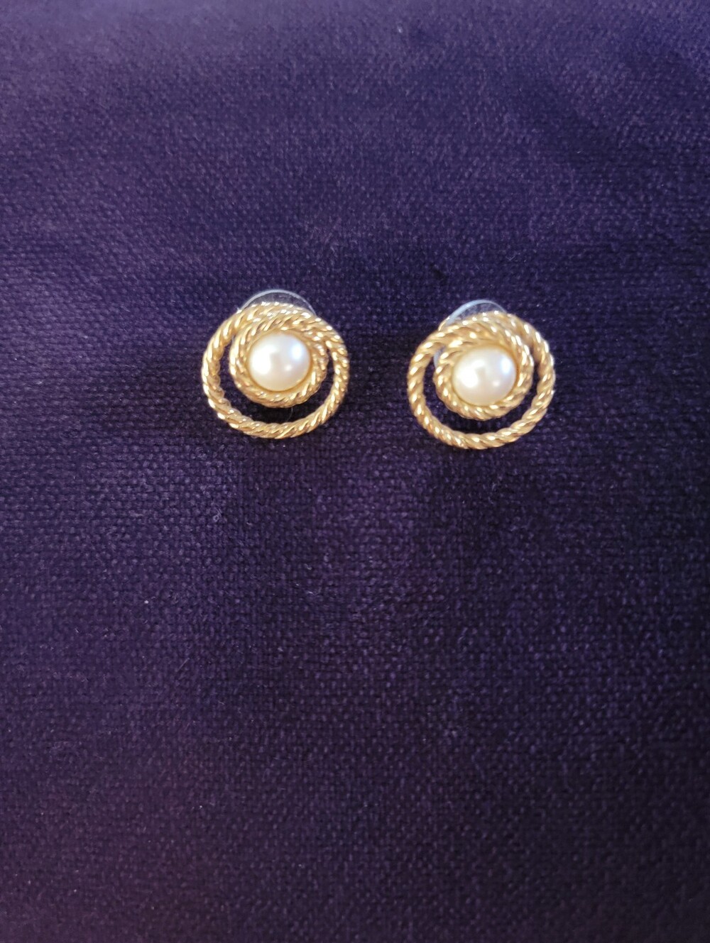 Monet gold & faux pearl earrings